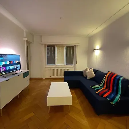 Elegant & Ensoleille Apartment Lausanne